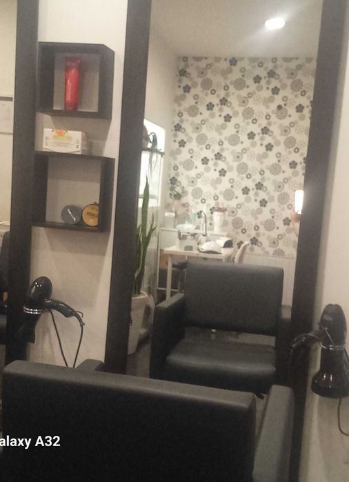 Vende-se mobiliário de salão de cabeleireiro