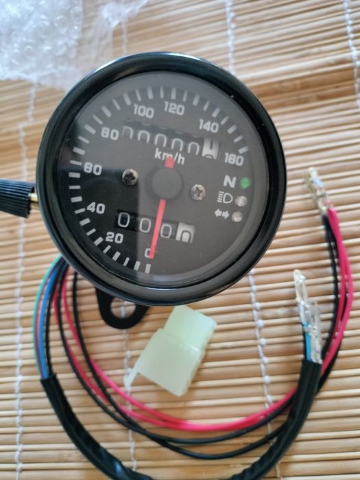 Velocímetro/ conta km