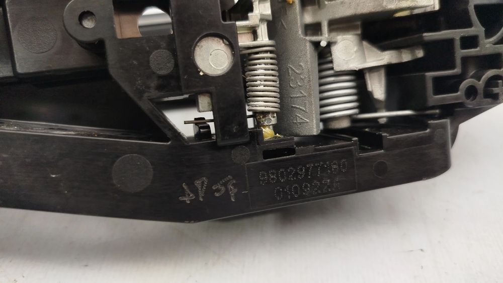 Puxador porta trás direito CITROËN C4 III