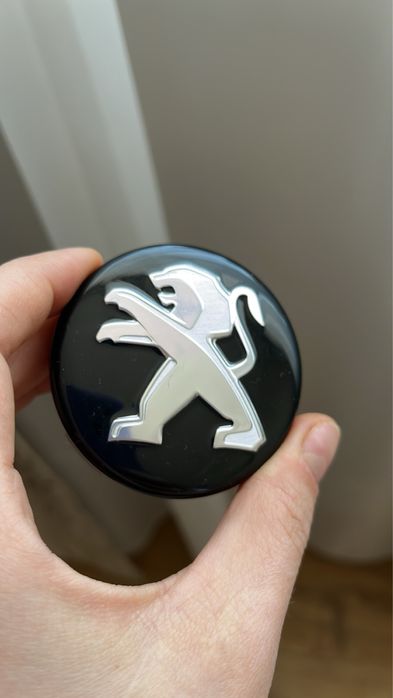Заглушки-вставки ковпачки в диски Peugeot, оригінал