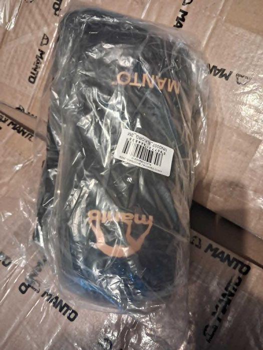 MANTO RĘKAWICE MMA sparingowe treningowe essential NOWE rozmiar m