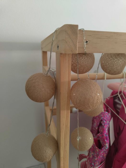 Móvel roupeiro quarto criança