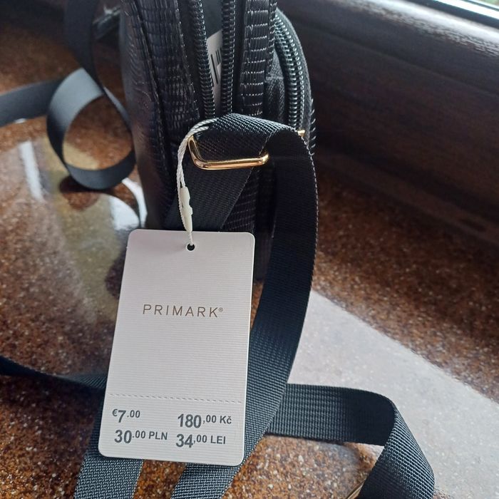 Mała torebka nowa, Primark