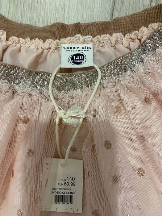 Spódniczka z tiulu brokatowego 140