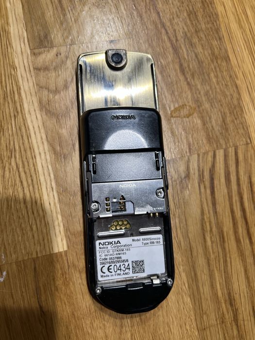 Nokia 8800 gold sirocco