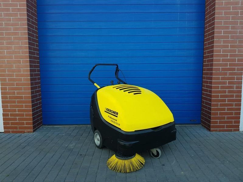 Zamiatarka Karcher KM 85/50 W P 85 godzin GWARANCJA myjki.info.pl