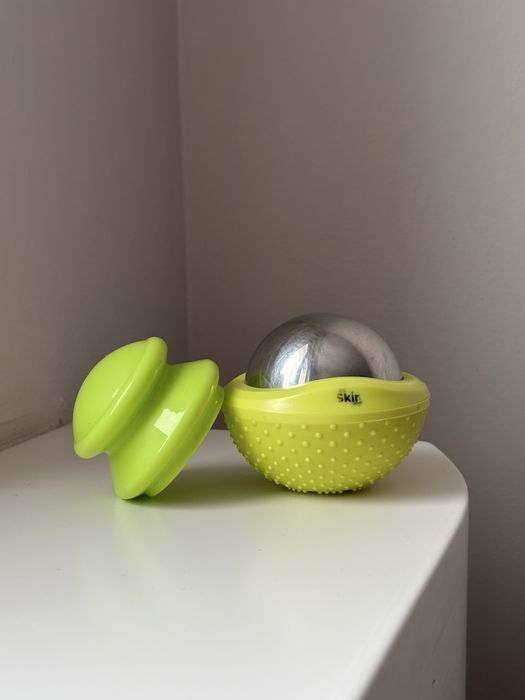 Bańka chińska i wałek do masażu z chłodzącą kulą