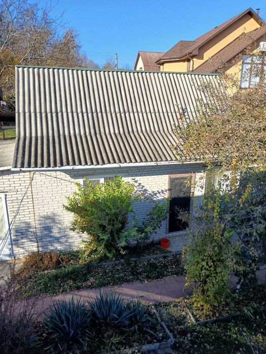 Продам будинок 2004го року побудови в с. Красне 1, Обухівського р-ну!