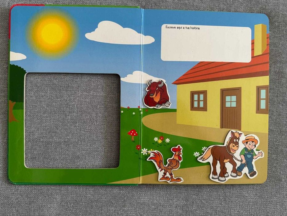 Livro - Quinta Mundo Mágico - Peças magnéticas