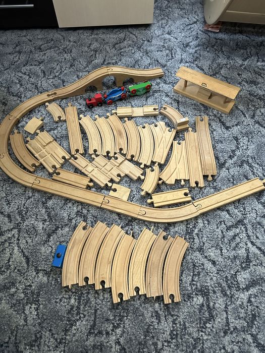 деревʼяна дорога Brio( Швеція)