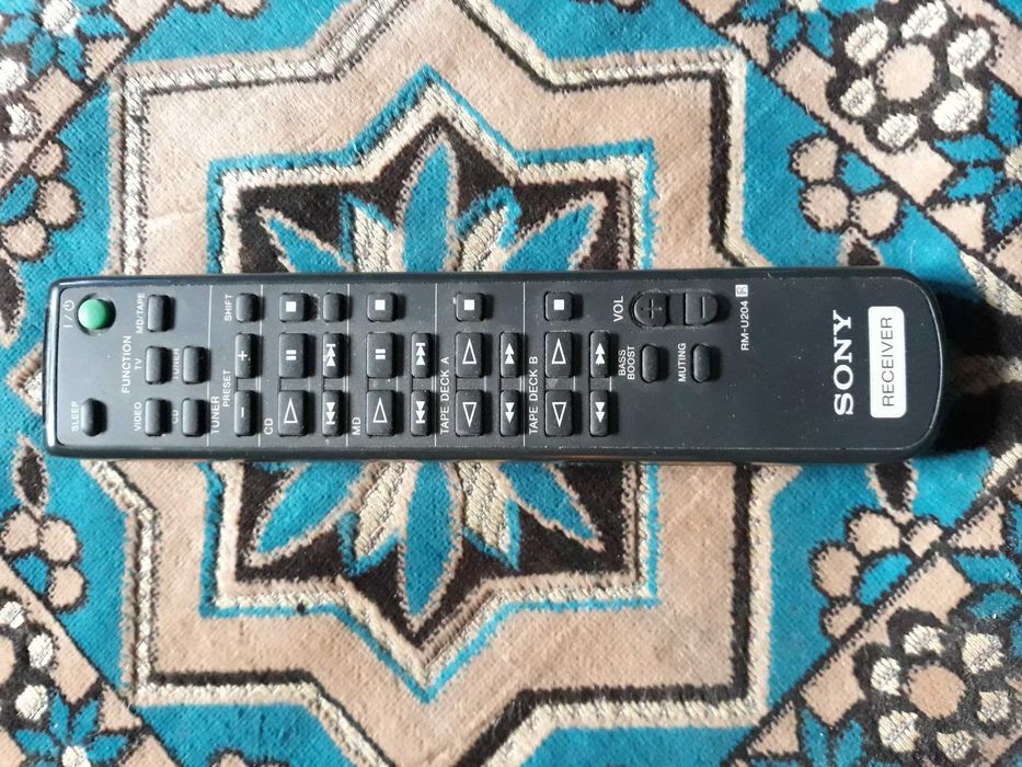 пульт sony rm - купити аудіотехніку - Ціна на OLX.ua