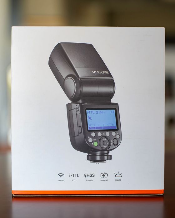 Flash Godox V860III-N ttl (Kit Completo)