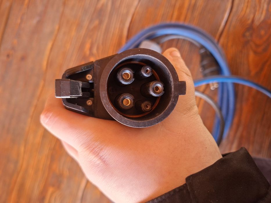 Зарядка на нисан лиф