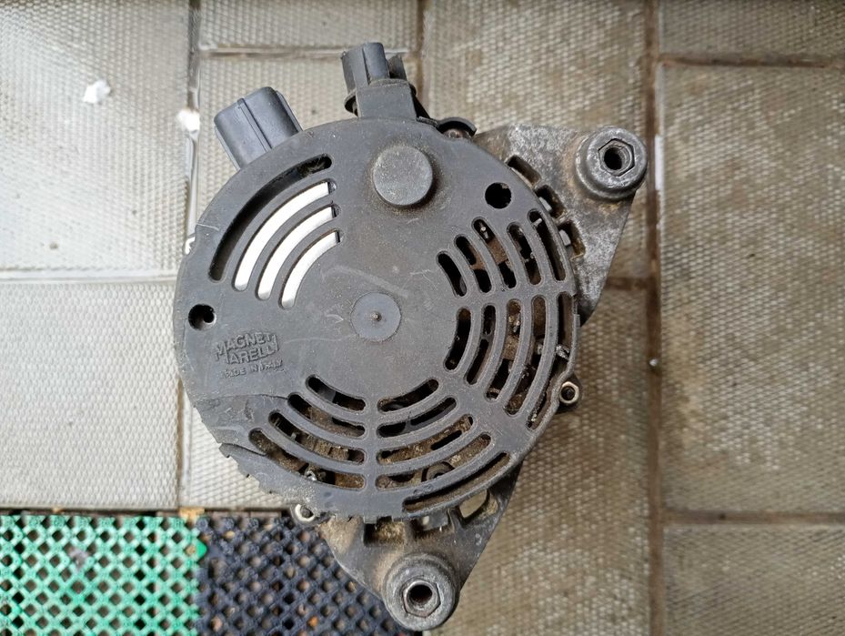 Продам генератор Ford transit connect 1.8 tdci