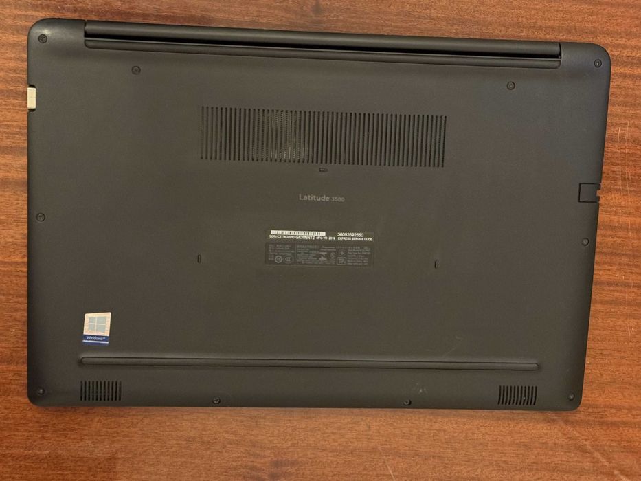 Dell latitude 3500 i7-8565u/nvidia mx130 2gb/ 16gb ram/ 512gb ssd