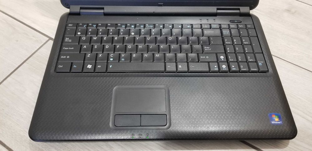 Ноутбук "15.6" Asus K50C/Celeron/ 2 GB/250 GB