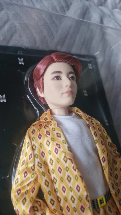 Boneco colecionável  (BTS)