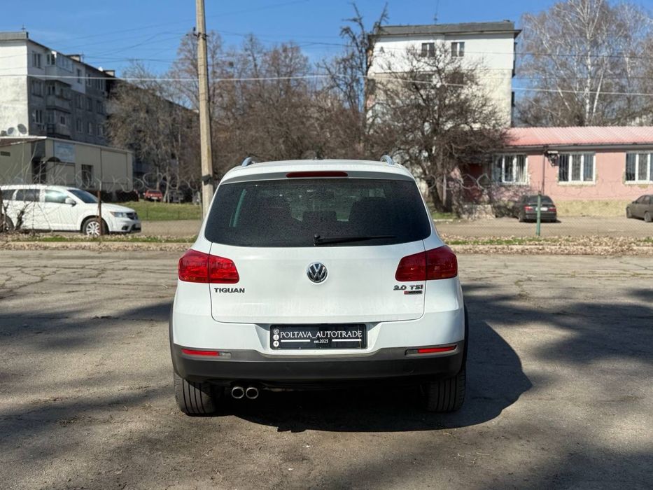 Volkswagen Tiguan 2017 року на максимальній комплектації