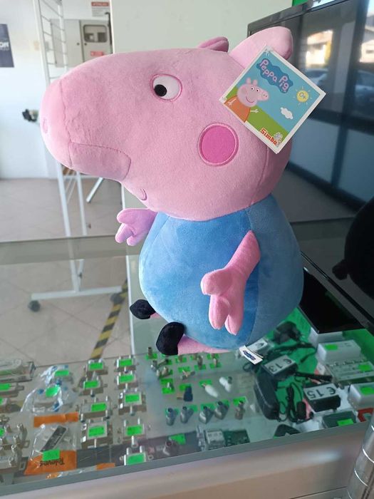 Novidade:Peluche George Peppa Pig 40cm(31cm sentado)