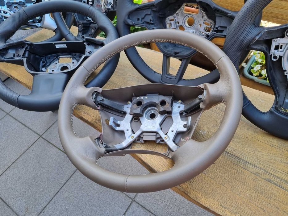 NOWY SKLEP Skórzana kierownica Twojego Auta skóra+gąbka