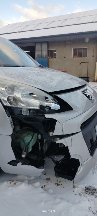 Samochód Peugeot Partner Teepe