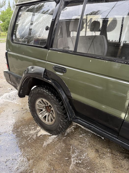 Mitsubishi Pagero 2