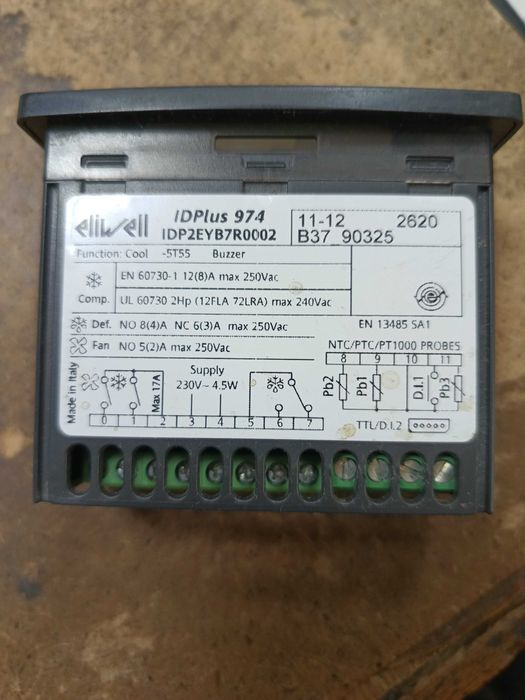 Термоконтролер Eliwell ID Plus 974