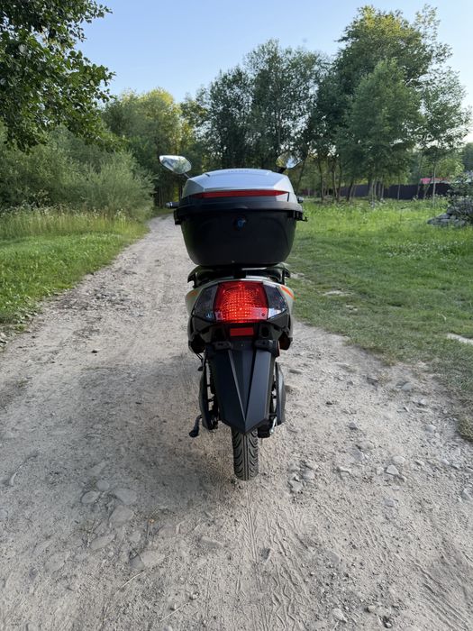 Електроскутер AeroX 1500w 72w21A Літій Залізо Фосфат