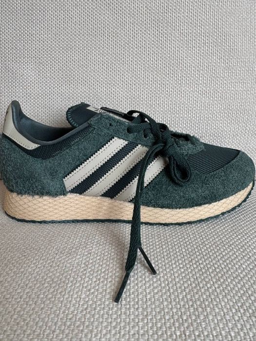 Кросівки Adidas оригінал