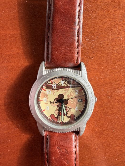 Relogio mickey disneyland