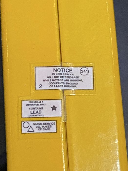 Модель бензоколонки Shell, 12 см, из металла