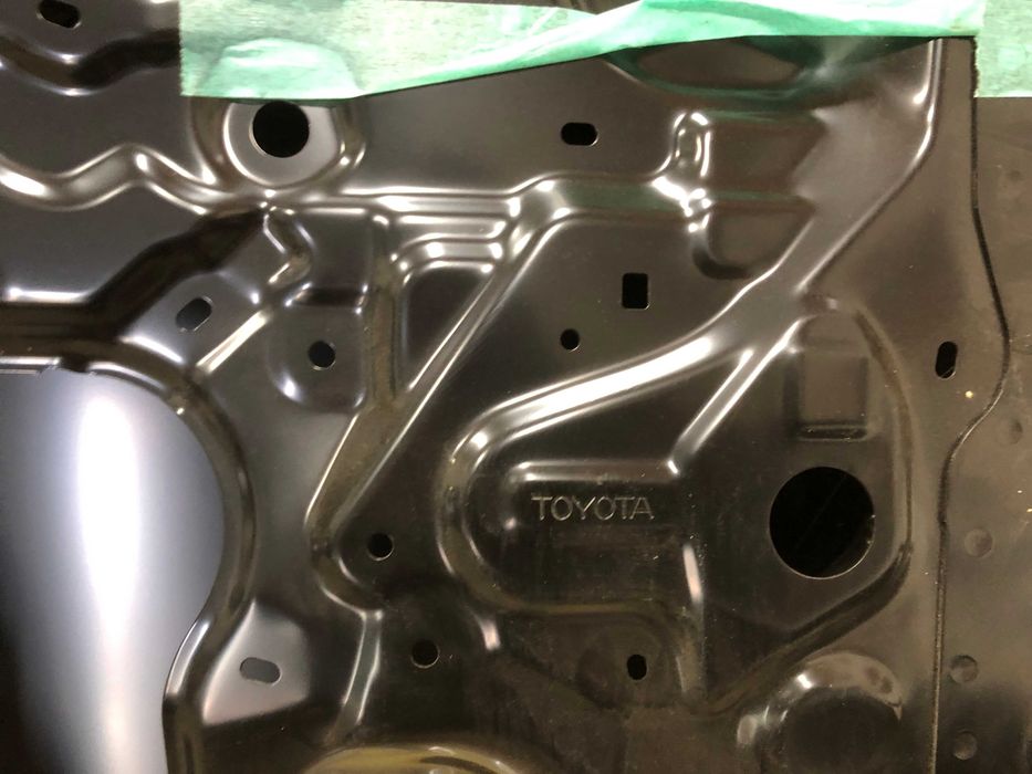 Двері задні ліві Toyota Land Cruiser 300 LC300