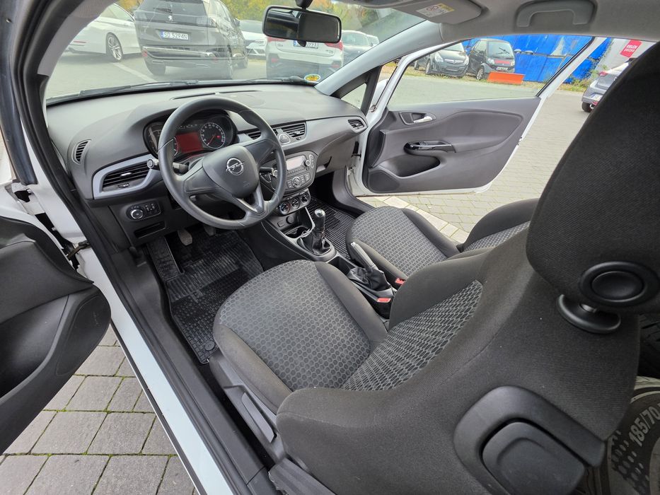 Corsa E  klima PDC  benzyna   1,2