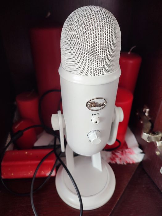 blue yeti - Купити студійне обладнання - Ціна на OLX.ua