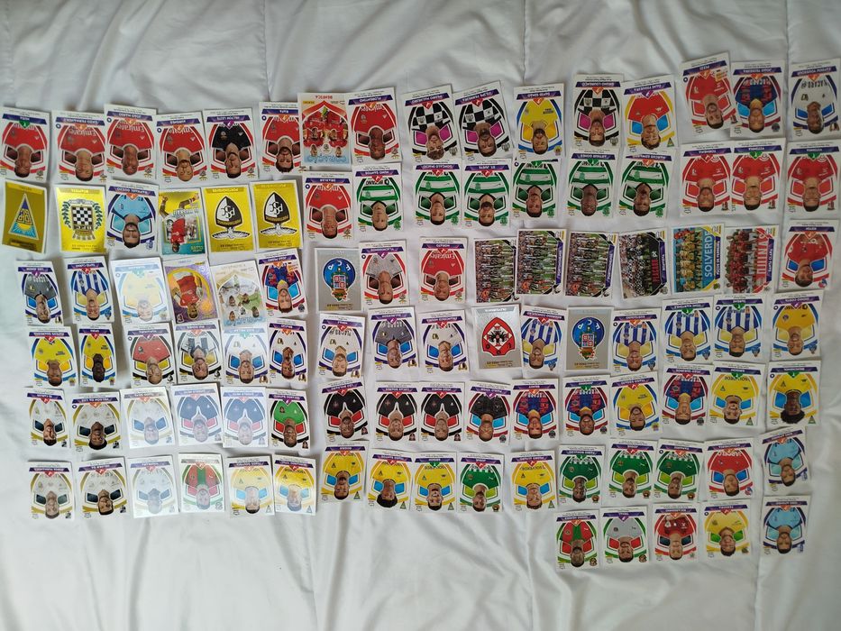 Conjunto de 100 cromos da liga portuguesa 22/23