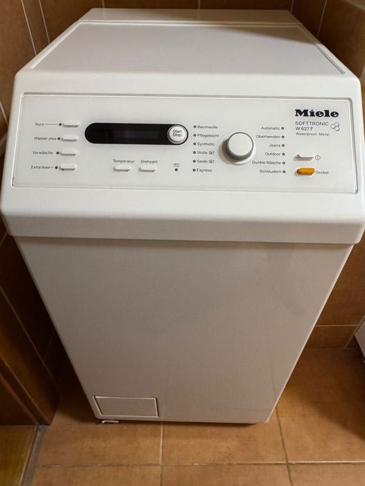 Пральна машина Miele  W 627 F