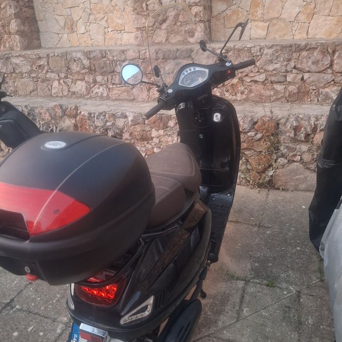 Vendo scotter 125