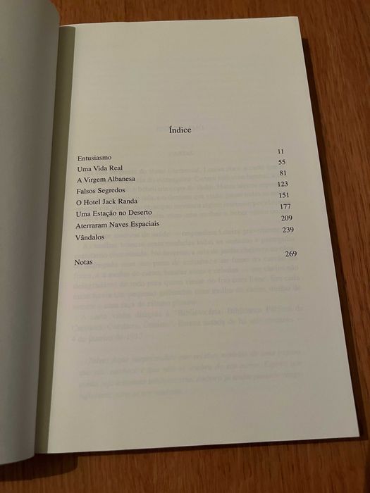 Falsos Segredos     ALICE MUNRO