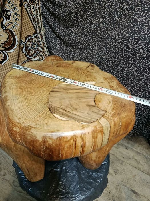 Продам столик із дерева