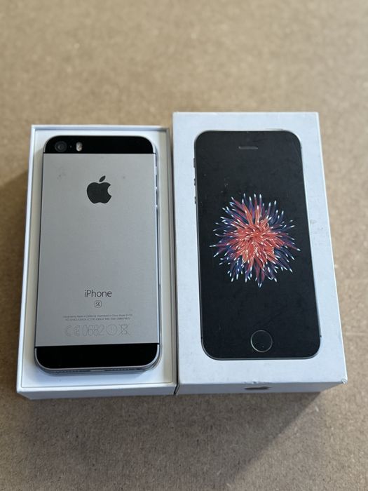 Продам iPhone Se 1 32 gb