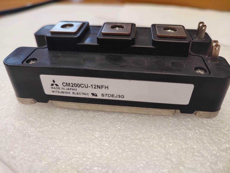 IGBT модуль CM200CU-12NFH
Made in JAPAN ціна знижена