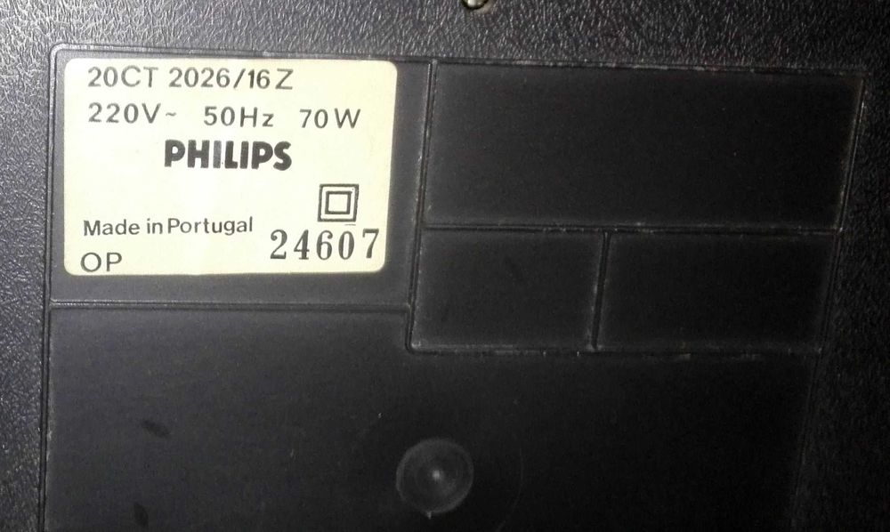 Televisão PHILIPS 20CT 2026/16Z