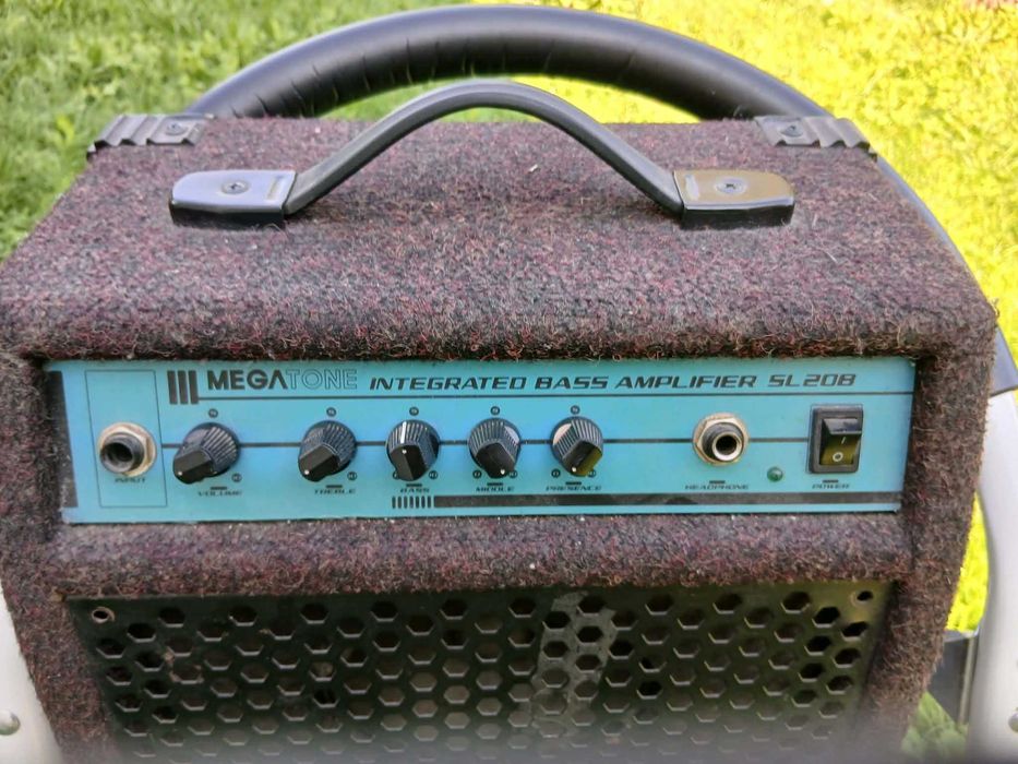 Wzmacniacz gitarowy basowy Mega Tone SL 20B