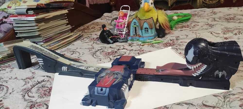 Машинки на радіокеруванні