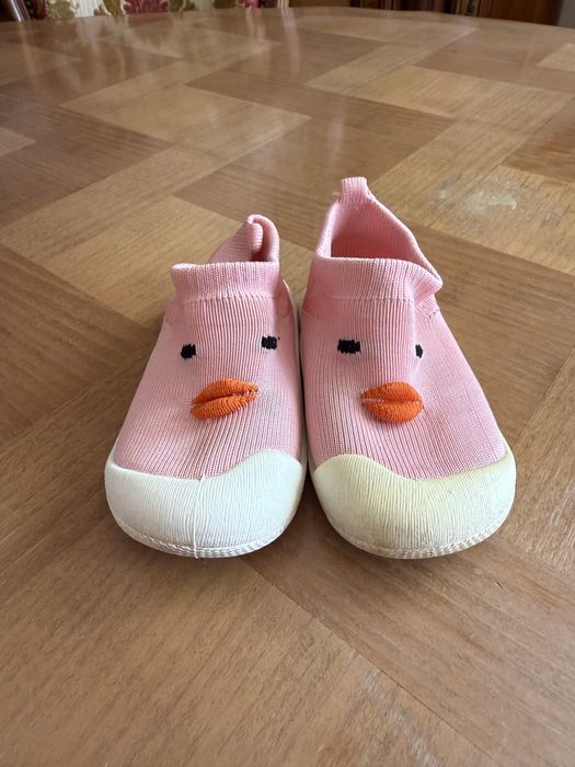Crocs  красовки puma adibas  вʼєтнамки tommy Hilfiger 23 розмір