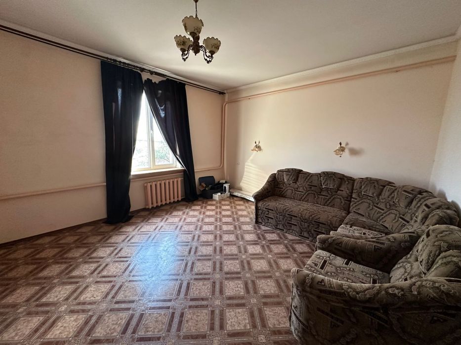 Продаж просторого будинку селище Полігон! 307 м² на ділянці 30 соток!!