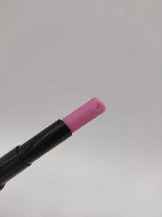 Pomadka L'Oréal Paris różowy 213 toujours teaberry perłowy