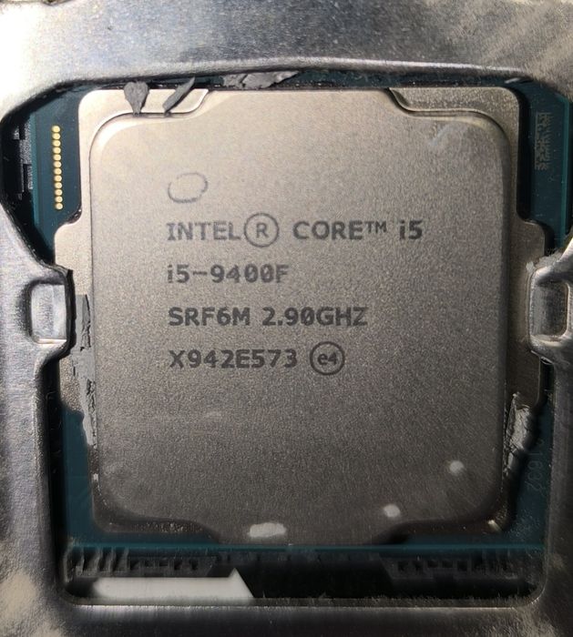 Zestaw,plyta główna, Core I5-9400F,RAM 16 Gb.