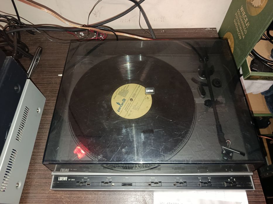 Gramofon loewe sp 3850