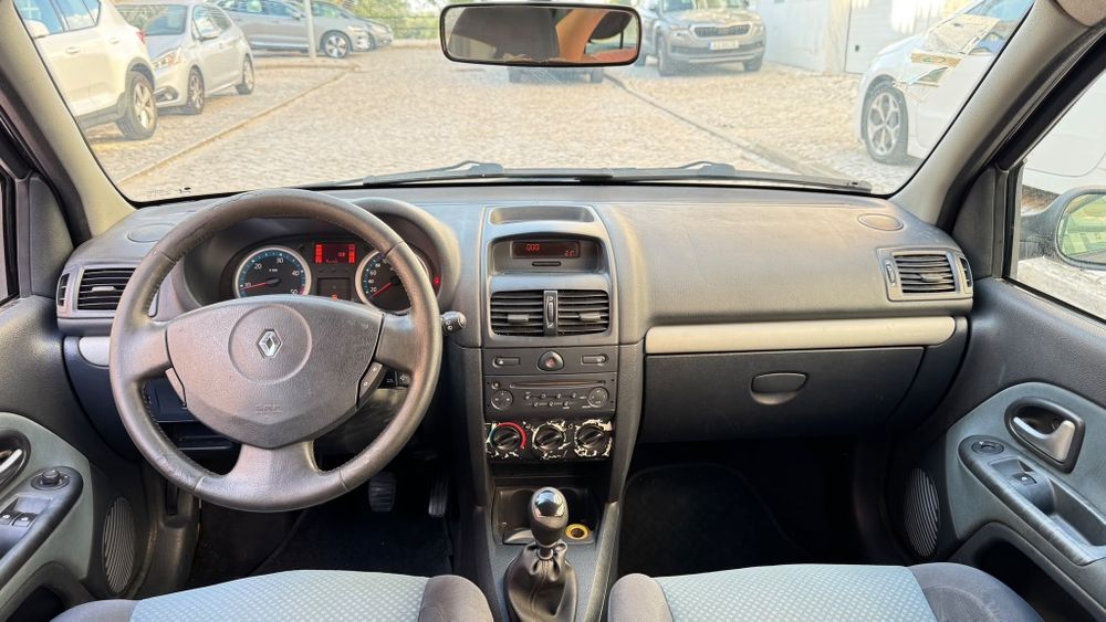 Renault Clio 1.5dci 2005 impecável!